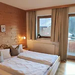 Alpbacher Appartementhaus Johannes * アルプバッハ